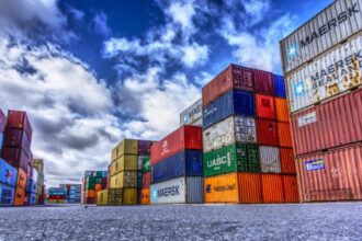 captura uriasa in portul constanta sud aproape un miliard de euro in bancnote false confiscate de autoritati 68e911c3d4107