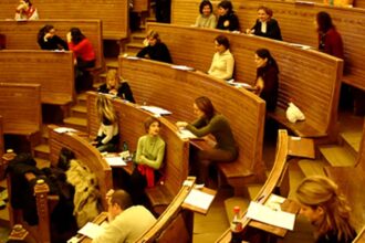 clasamentul mondial al universitatilor oxford ramane pe locul 1 doua universitati din romania in primele 1 000 68e7793e5bb20