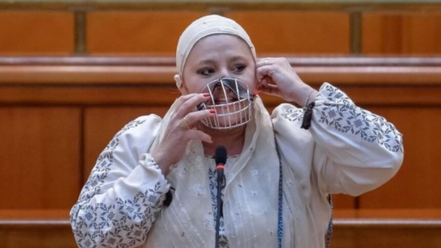 diana sosoaca este asteptata astazi la audieri la parchetul general 68e373bdda279