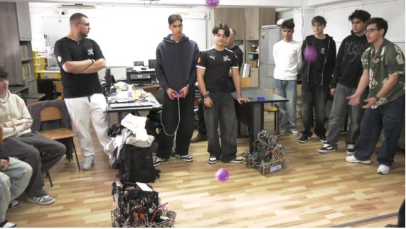 echipa de robotica de la greceanu gata de competitii 68fa50bb3958d