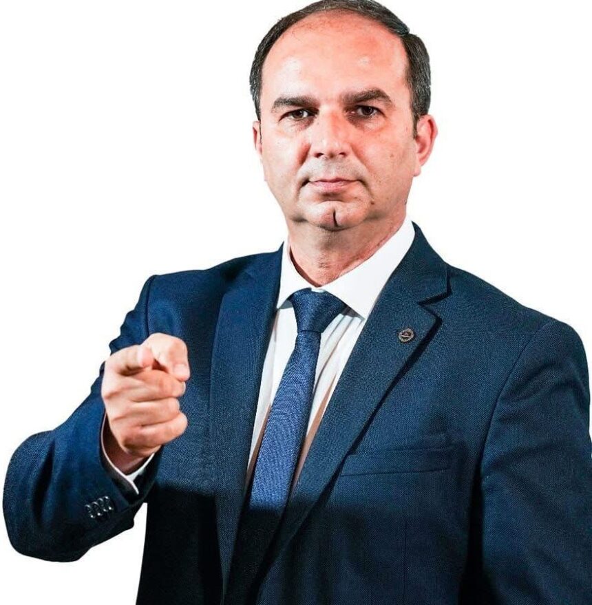 mihai adrian tiu tuturor celor care isi serbeaza astazi onomastica sau ziua de nastere le urez sanatate si bucurii alaturi de familie 68ee07b6f0ae8