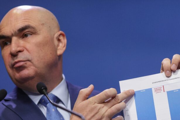 ora 1400 ilie bolojan prezinta bilantul austeritatii la 100 de zile de la preluarea guvernarii live text 68dfa73290c7b