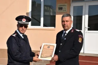 plutonier adjutant sef vlasceanu nicolae din cadrul statiei de pompieri bals a iesit la pensie 68de460e78ff0