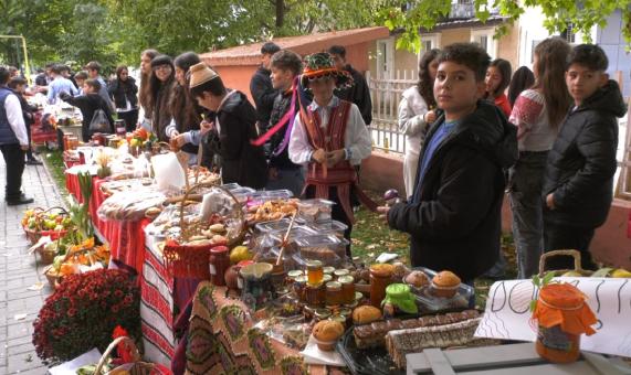 spectacolul toamnei la george poboran 68fa116d385a7