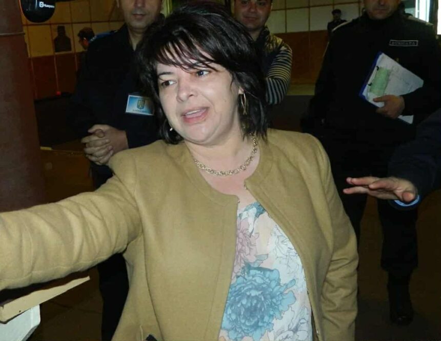 tristete fara margini jurnalista mihaela bobaru s a stins din viata la doar 54 de ani 68fb98764b09a