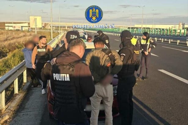 video doi tineri care au talharit un barbat in slatina au fost prinsi in trafic pe dex 12 68e8bcc8d10d0