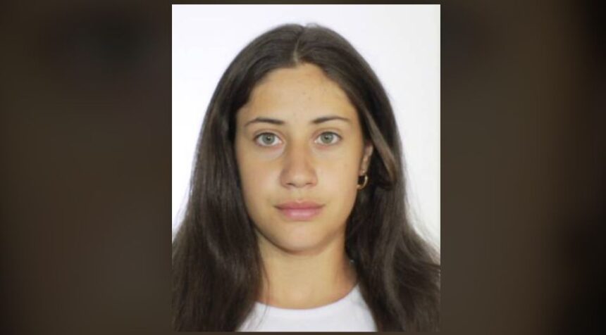 adolescenta din strejesti data disparuta de familie 691ddb47b72d4