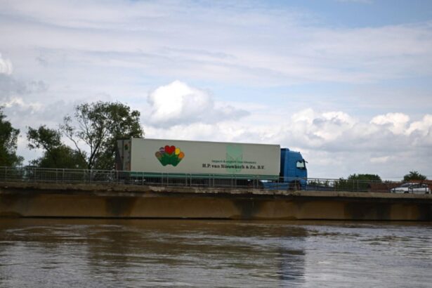 alerta de inundatii raurile din 11 judete sub supravegherea hidrologilor harta cu zonele vizate 69281c44138f1