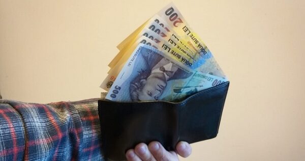 castigul salarial mediu net acrescut in olt vezi domeniile in care se castiga cel mai bine 690b7bda4d493