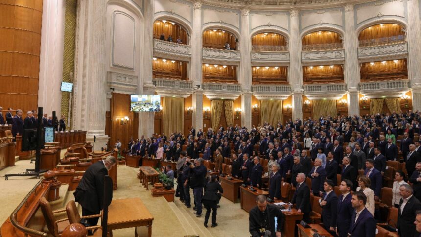 cine imparte parte si face parlamentarii si sefii pusi politic sunt exceptati de la restrictia privind cumulul pensie salariu 6922e83db8542