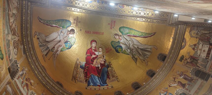 deputatul mihai tiu la multi ani oltenilor care poarta numele sfintilor arhangheli mihail si gavriil 690eeb8057cad 2