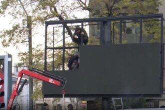 fugarul ghita legaturi cu firma care detine panourile publicitare instalatie de facut bani romanii parcheaza el incaseaza 692774c64c6c2