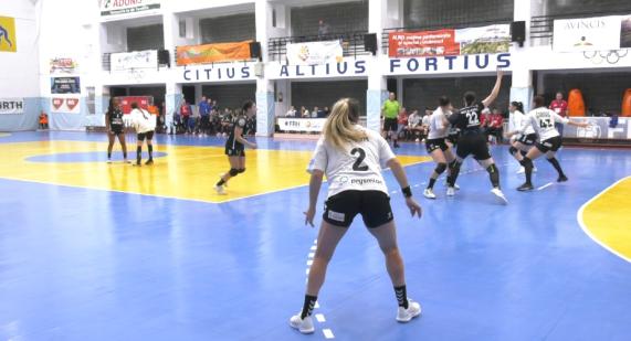 handbale29482csm slatina victorie categorica cu targu jiu 6909fd54640ef