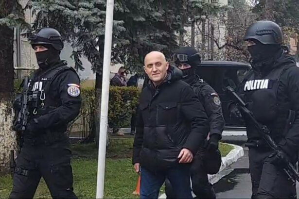 horatiu potra este in drum spre romania seful mercenarilor a fost extradat din emiratele arabe unite 691efefcde532