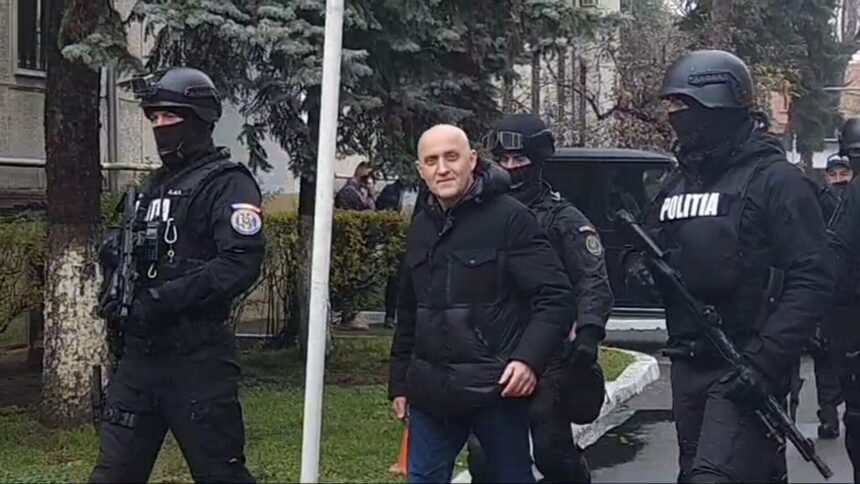 horatiu potra este in drum spre romania seful mercenarilor a fost extradat din emiratele arabe unite 691efefcde532