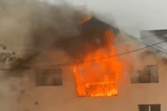 incendiu urias in olt casa si brutaria fostului primar al comunei valeni ion sofaru cuprinse de flacari devastatoare video 6910f64986d1e