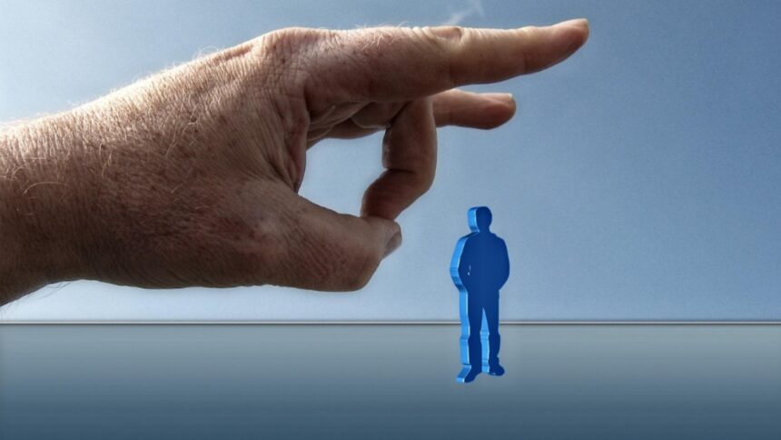 incep concedierile sute de oameni ajung pe drumuri angajatii din energie si minerit se pregatesc de greva foamei 6924176fd77b8