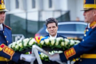 nicusor dan nu are gata strategia de aparare dar are timp pentru campania rezistilor 6908a2c71462d