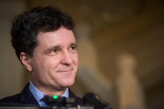 nicusor dan se implica in dosare da putere sri in zona de coruptie 6927e3762df29