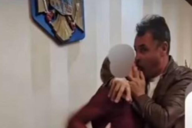 perchezitii la primaria livezile dupa aparitia unor imagini controversate cu edilul comunei primarul traian simionca retinut pentru viol si alte infractiuni 69248b8b76c94