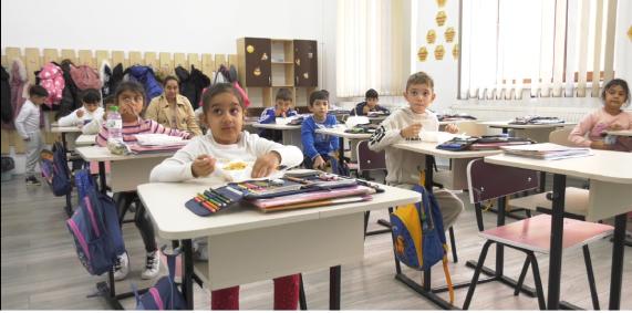 sc 1 slatinae29482masa calda bucurie pentru copii 6924b57f611cc