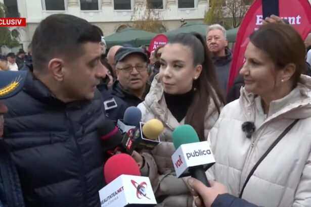 simion lazarus si coarna alaturi de anca alexandrescu liderul aur cei de la putere nu vin printre oameni le e frica video 690f49a4ec0b2