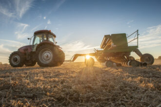 video scumpirea carburantilor loveste in plin agricultura multi dintre fermieri se gandesc sa renunte ne ingenuncheaza 692c3d36aa78d