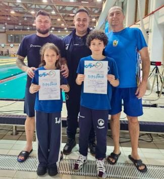 vladimir si amalia in top 10 national la inot 69284fdd95ed7