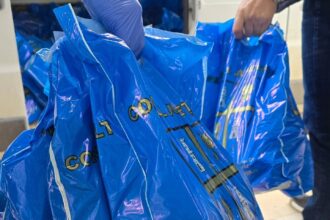 1 500 de pachete pregatite de cj olt de sarbatori au ajuns la copiii si varstnicii din sistemul de protectie sociala 694a3a0ccb8fd