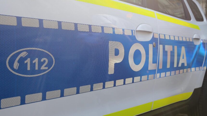 a incercat sa loveasca oamenii cu masina apoi a condus din nou desi avea permisul suspendat sofer certat cu legea prins de doua ori in trafic 6939642aa2905