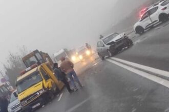 accident in slatina miercuri dimineata o femeie a intrat cu masina in trei autoturisme soferita a ajuns la spital foto 694505edc7bca