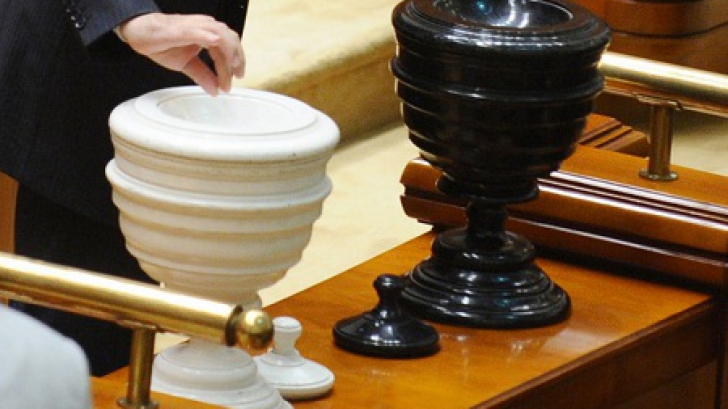 aur depune maine motiunea de cenzura cum incearca bolojan sa convinga psd sa nu voteze demiterea guvernului 6931419ba0a53