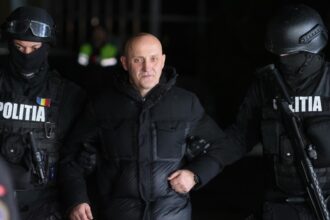 avocatul lui horatiu potra a fost pus sa dea declaratii false despre calin georgescu mascatii l au amenintat ca fiul sau va pati ceva in inchisoare 694d2e26cf257