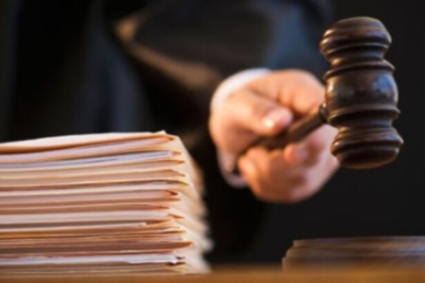 cum a schimbat o judecatoare incadrarea de la tentativa de omor la lovire pe motiv ca nu a fost cronometrat timpul petrecut de victima sub apa 693add78f3089