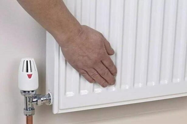 cum sa ai calorifere fierbinti in doar 5 minute specialistii britanici au dezvaluit secretul 6949c50ca0704