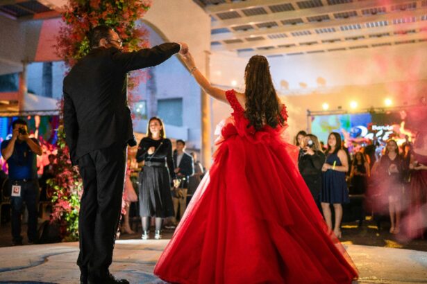 cum sa fii eleganta de revelion respectand urmatoarele reguli toate doamnele trebuie sa tina cont de aceste reguli 6954e4b69b5f8