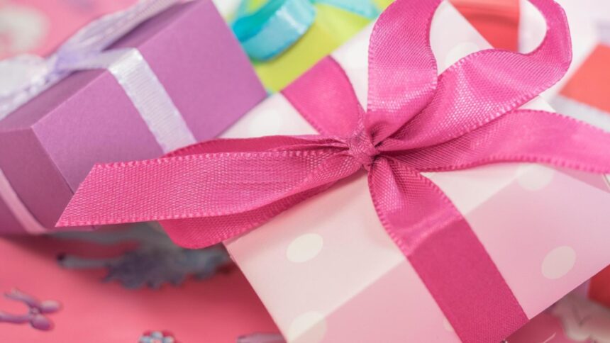 discutii inainte de craciun la o scoala din ciorogarla parinti acuzati ca strang bani pentru cadouri si dotari iar altii reclama presiuni si umilinte 693894a3b5d63