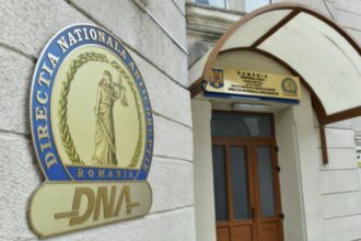 fost secretar de stat in ministerul economiei si sefi anpc trimisi in judecata de dna pentru abuz in serviciu si santaj 6942899b671c4