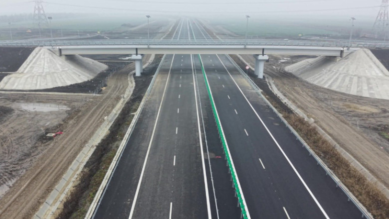 foto inca 50 de km din autostrada moldovei vor fi dati in trafic foarte curand 69410eefc4365