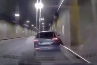 imagini socante in centrul capitalei o masina a zburat si s a rasturnat in pasajul unirii video 695234d23c6ed