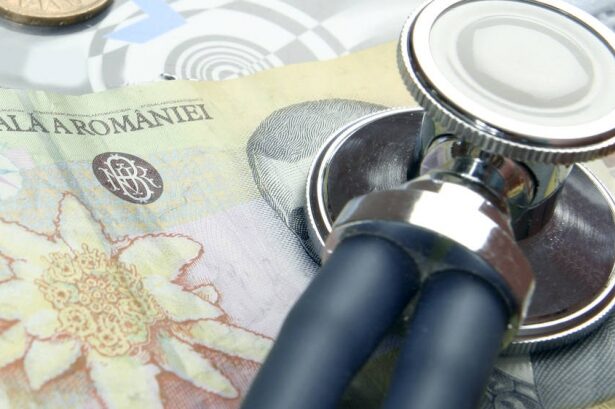 inca doi ani guvernul ia bani de la romanii care au muncit o viata cetatenii obligati sa plateasca contributia la sanatate pana in 2027 69493e34d38b1