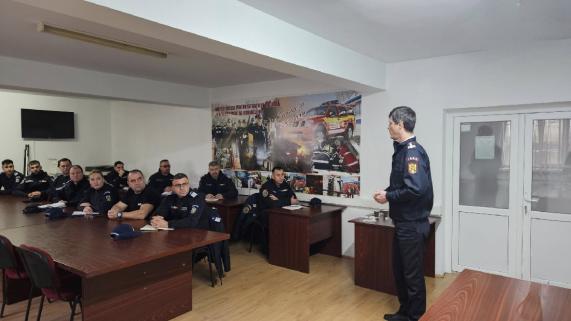 jandarmi instruiti pentru interventia in caz de dezastre 6945744816ad2