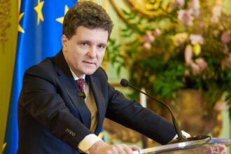 nicusor dan vizita in finlanda summitul satelor ue de pe flancul de est intrevedere cu reprezentantii companiilor din industria de aparare pe agenda presedintelui 693fafb858405