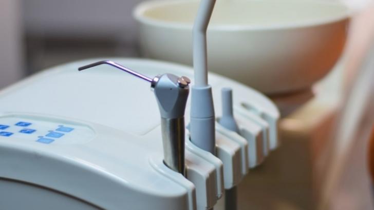 noi dezvaluiri halucinante in cazul mortii fetitei de 3 ani la stomatolog clinica nu avea autorizatie sanitara 6940ee728aa4d