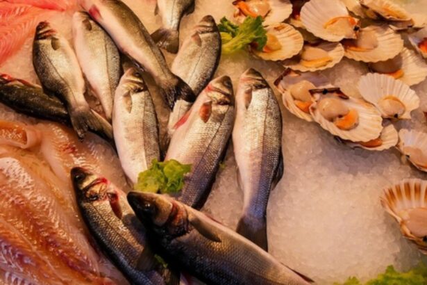 noroc cu portia pestele de revelion a devenit un lux romanii cumpara tot mai putin 6954bbbba7411