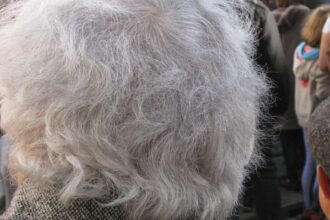 o pensionara a murit in timp ce astepta dupa acte batrana de 84 de ani avea nevoie de o adeverinta 694144e0ecd3b