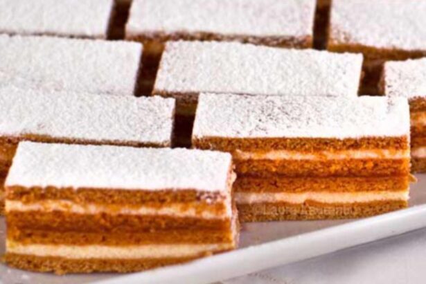 prajitura cu miere reteta rapida simpla si delicioasa pe care trebuie sa o ai pe masa de sarbatori 6936d0623d27c