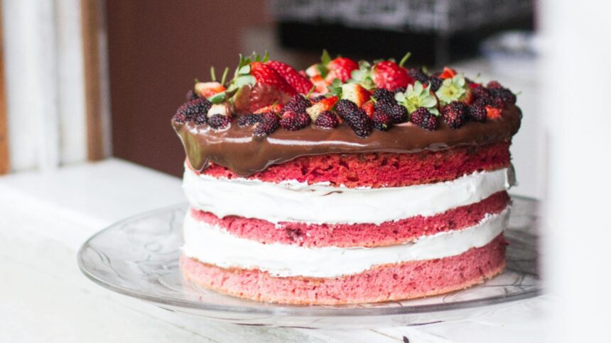 prajitura cu visine deliciu un desert perfect pentru noaptea de revelion 69538e6e7fd4f