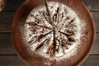 prajitura rasturnata cu mere caramelizate reteta unui desert de iarna 69395bdf772df