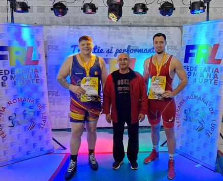 robert negru si geani ionita argint la lupte 69307b898bb2c